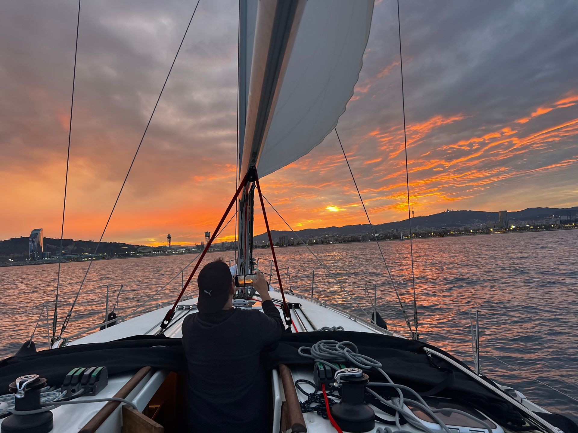 Sunset sailing experience